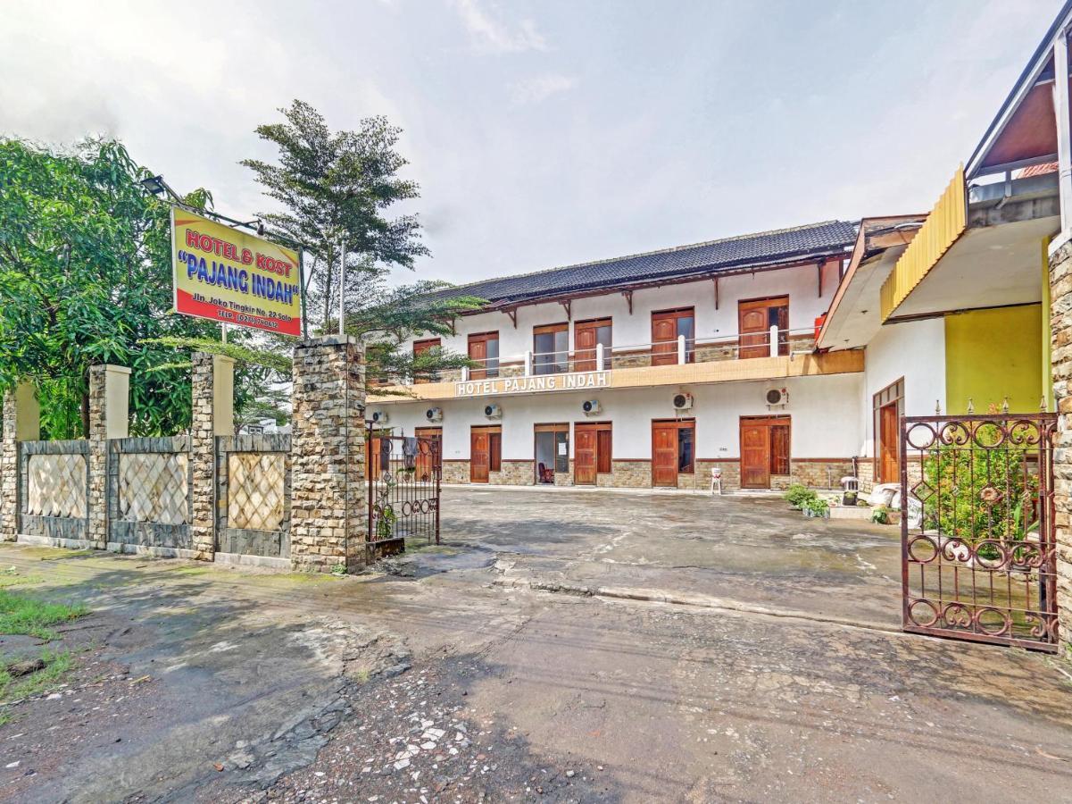 Oyo 90446 Hotel Pajang Indah Solo Dış mekan fotoğraf