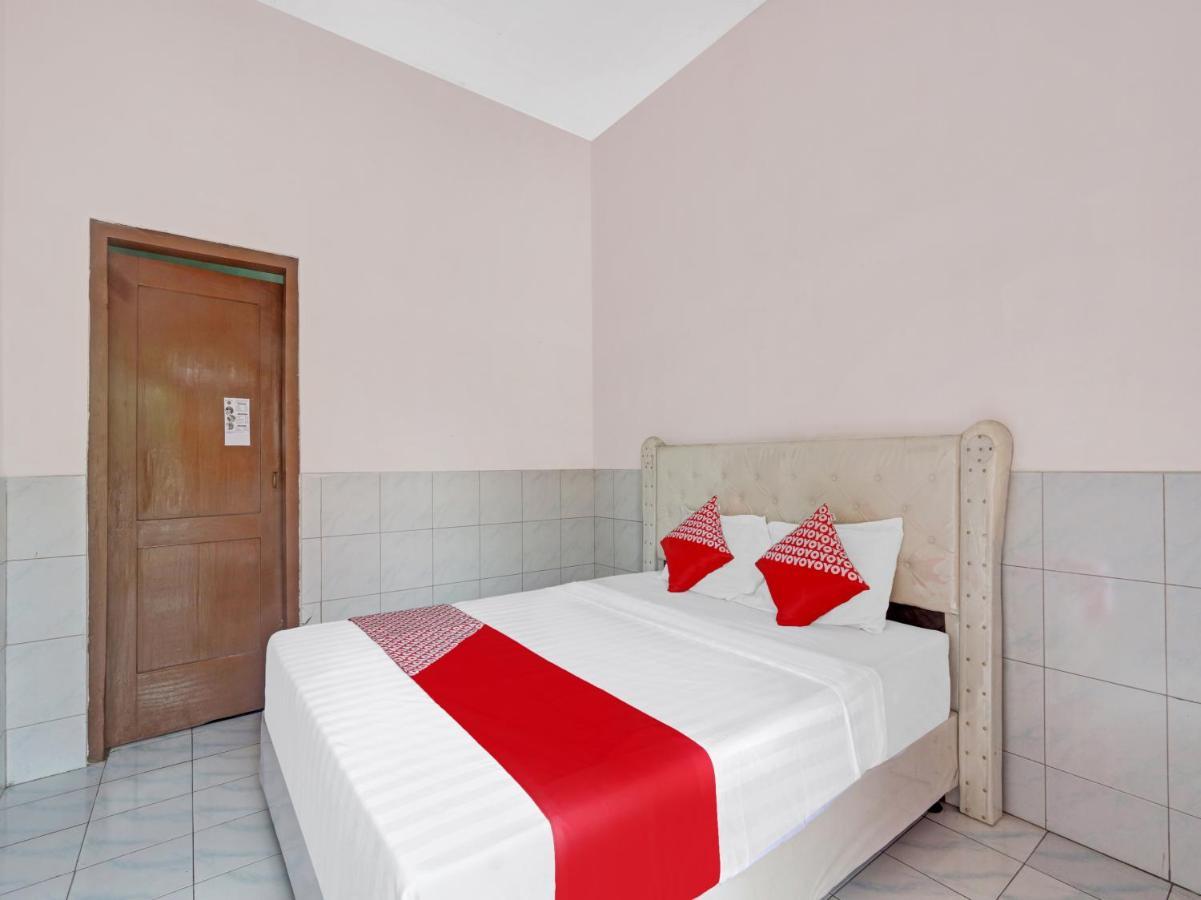 Oyo 90446 Hotel Pajang Indah Solo Dış mekan fotoğraf